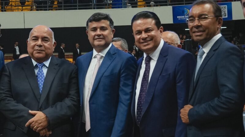 Eduardo da Fonte participa do 43º Congresso de Jovens da Assembleia de Deus ao lado do deputado Adalto Santos e de Edilson Tavares