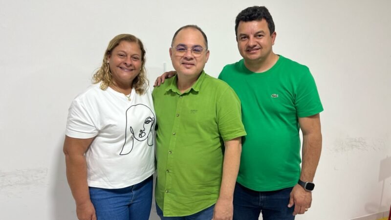 Ex-prefeita Regina da Saúde recebe apoio do vereador Wilson Santana de Buíque