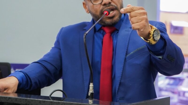 Presidente da Câmara do Cabo, vereador Anderson Bocão, cobra providências após abordagem abusiva do Controle Urbano