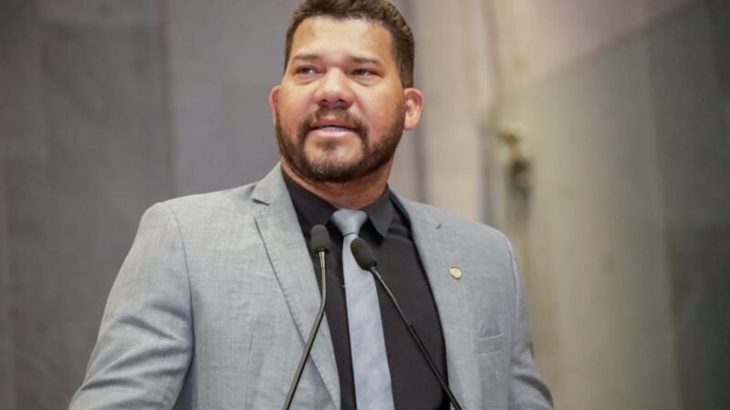 Deputado Abimael Santos propõe projeto para a população avaliar as unidades de saúde em Pernambuco