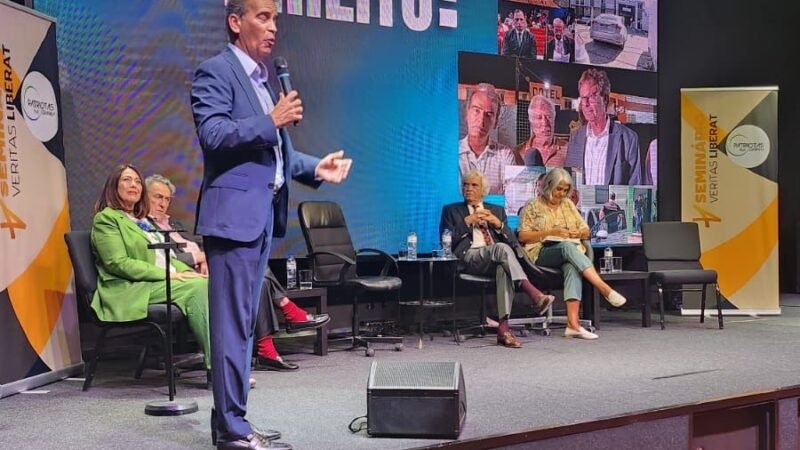 Direita reúne representantes em Portugal e Espanha