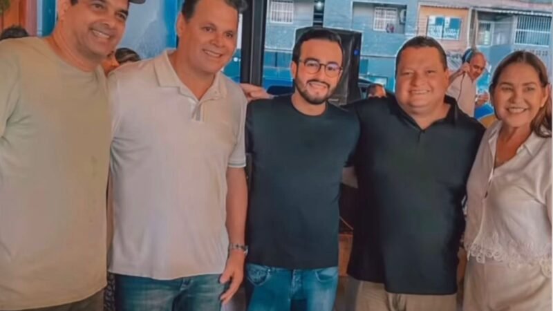 Lula da Fonte recebe apoio de France e da família Hacker no Litoral Sul