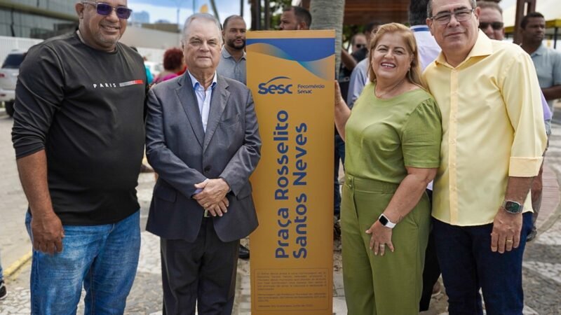 Prefeito Mano Medeiros e presidente da Fecomércio-PE entregam nova praça em frente ao SESC Piedade