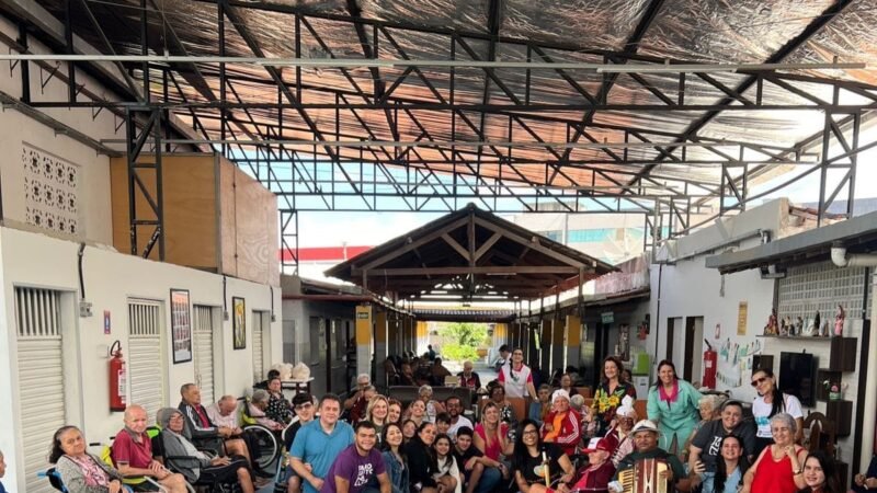 Transforma Caruaru promove ação com idosos da Casa dos Pobres São Francisco de Assis neste Dia dos Avós