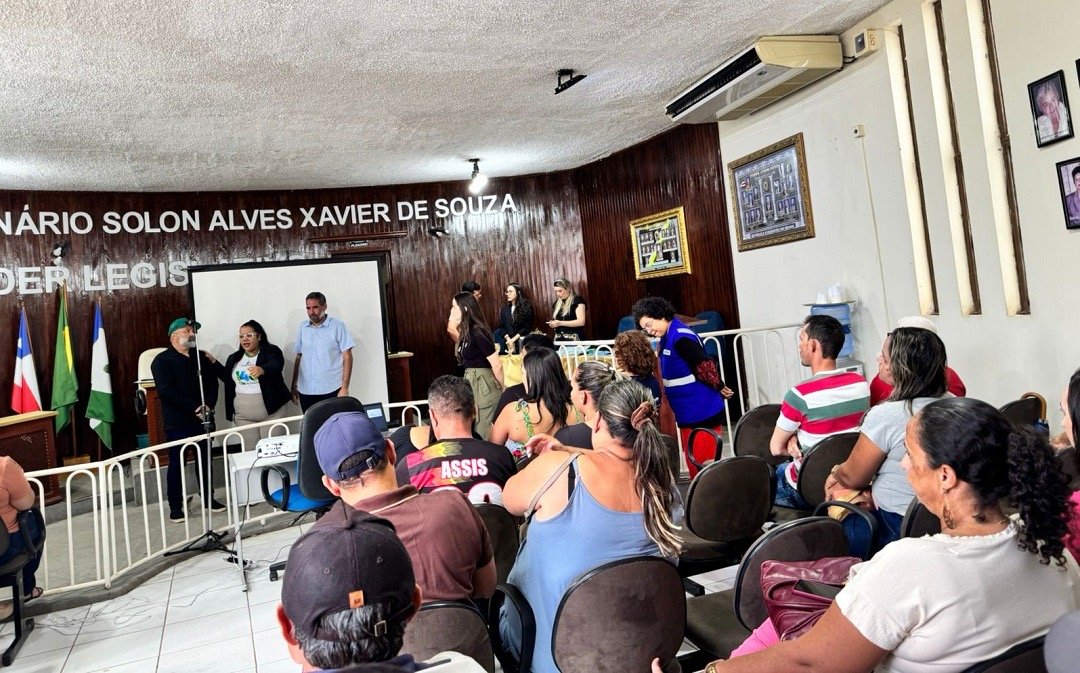 Prefeitura de Casa Nova capacita barraqueiros e ambulantes visando segurança alimentar durante a Festa do Interior