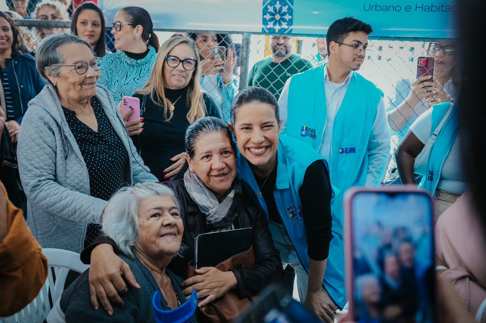 Morar Bem: Governo de Pernambuco entrega títulos de propriedade a 575 famílias de Garanhuns, no Agreste Meridional