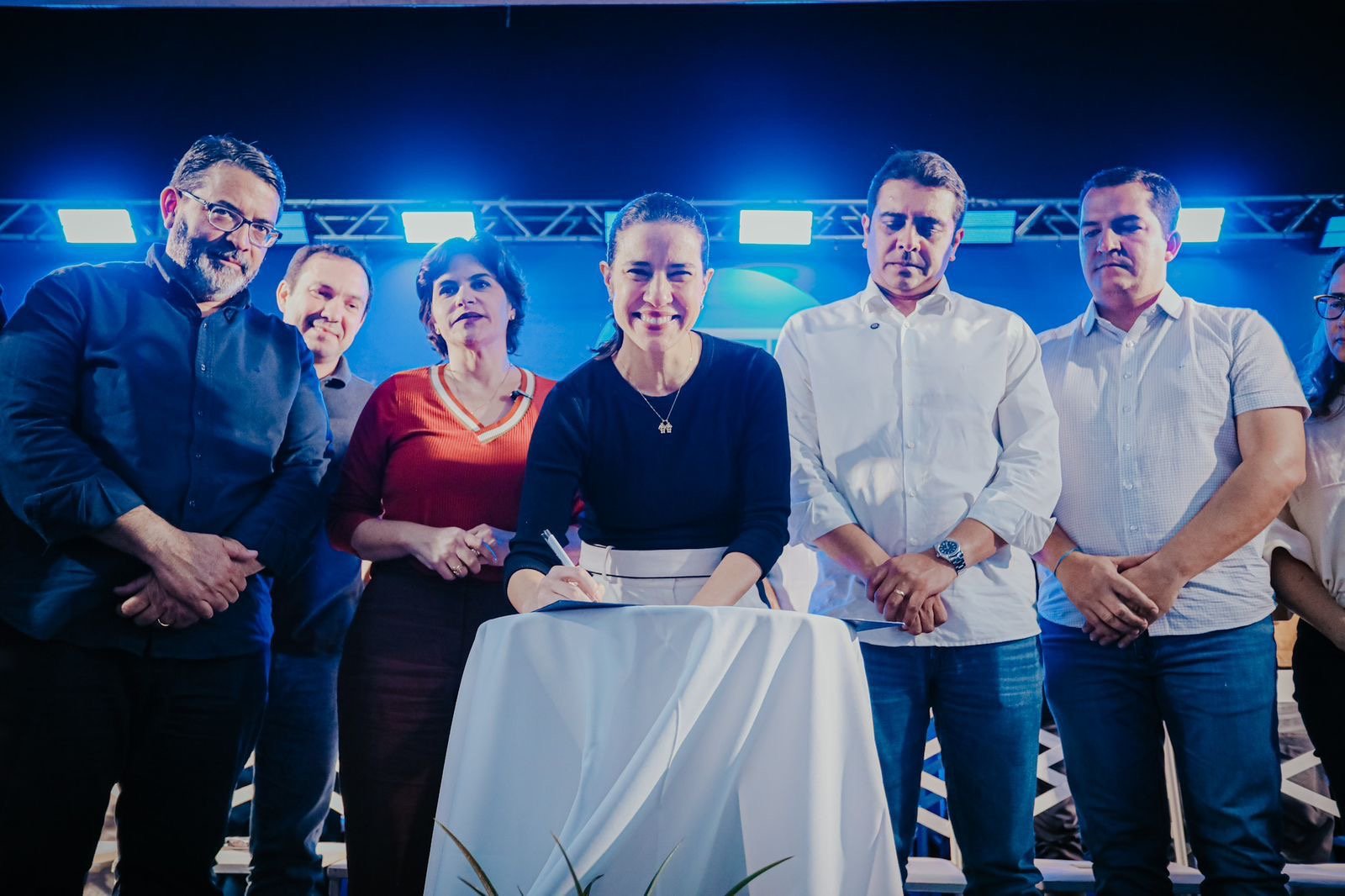 Governo de Pernambuco anuncia expansão do programa Leite para Todos com investimento de R$ 118 milhões, alcançando os 184 municípios do Estado