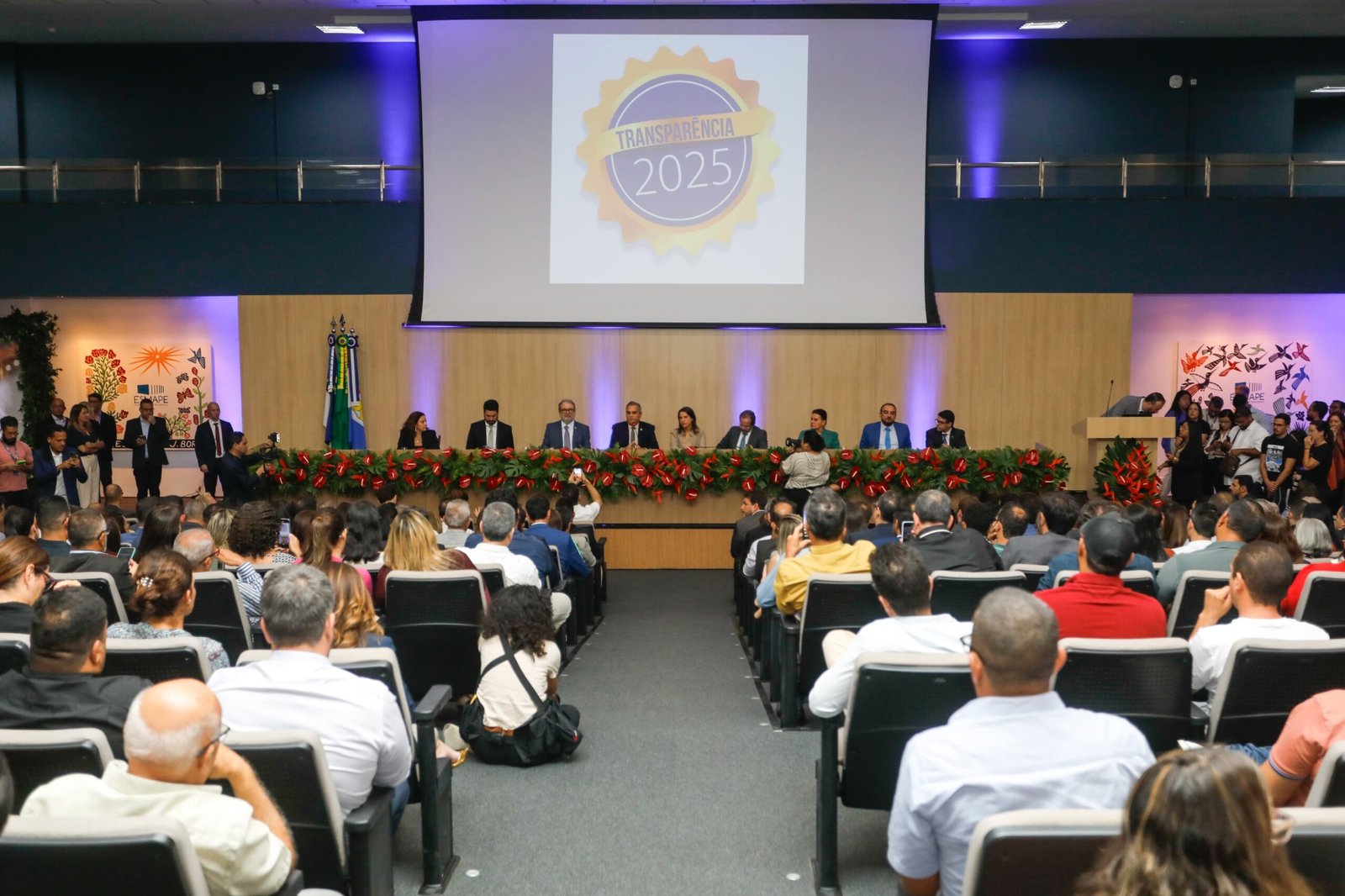 Governadora Raquel Lyra destaca transparência no ciclo junino em premiação realizada pelo Ministério Público de Pernambuco