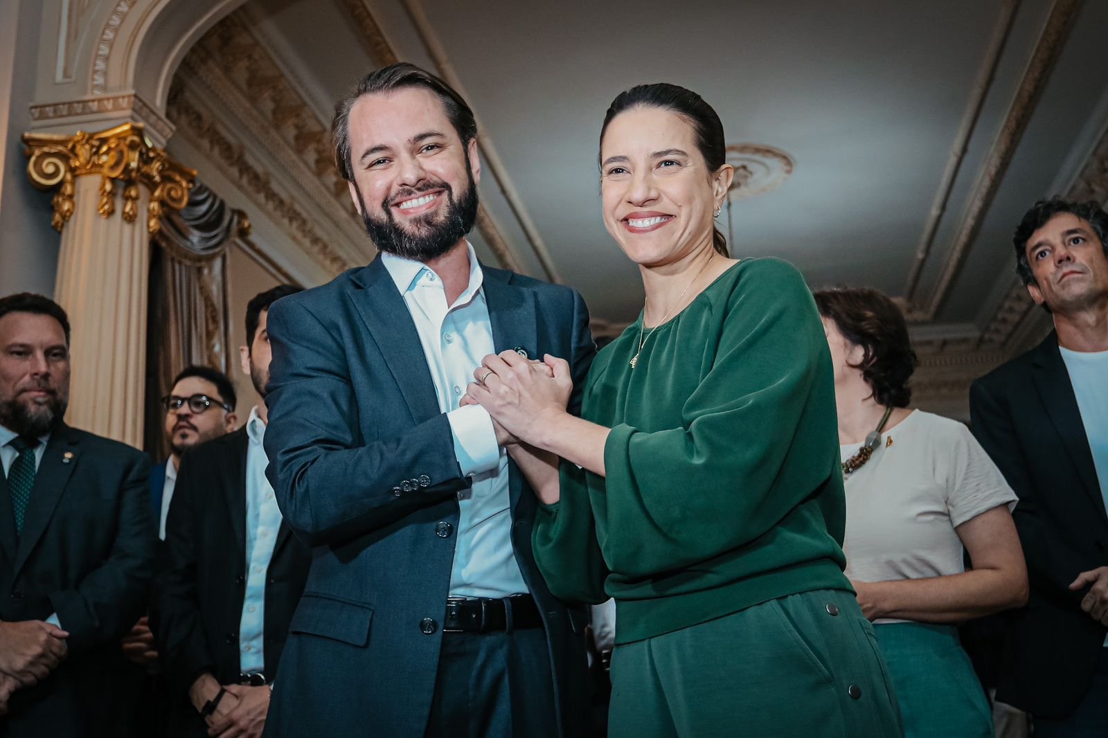 Governadora Raquel Lyra empossa novos secretários Daniel Coelho e André Teixeira Filho