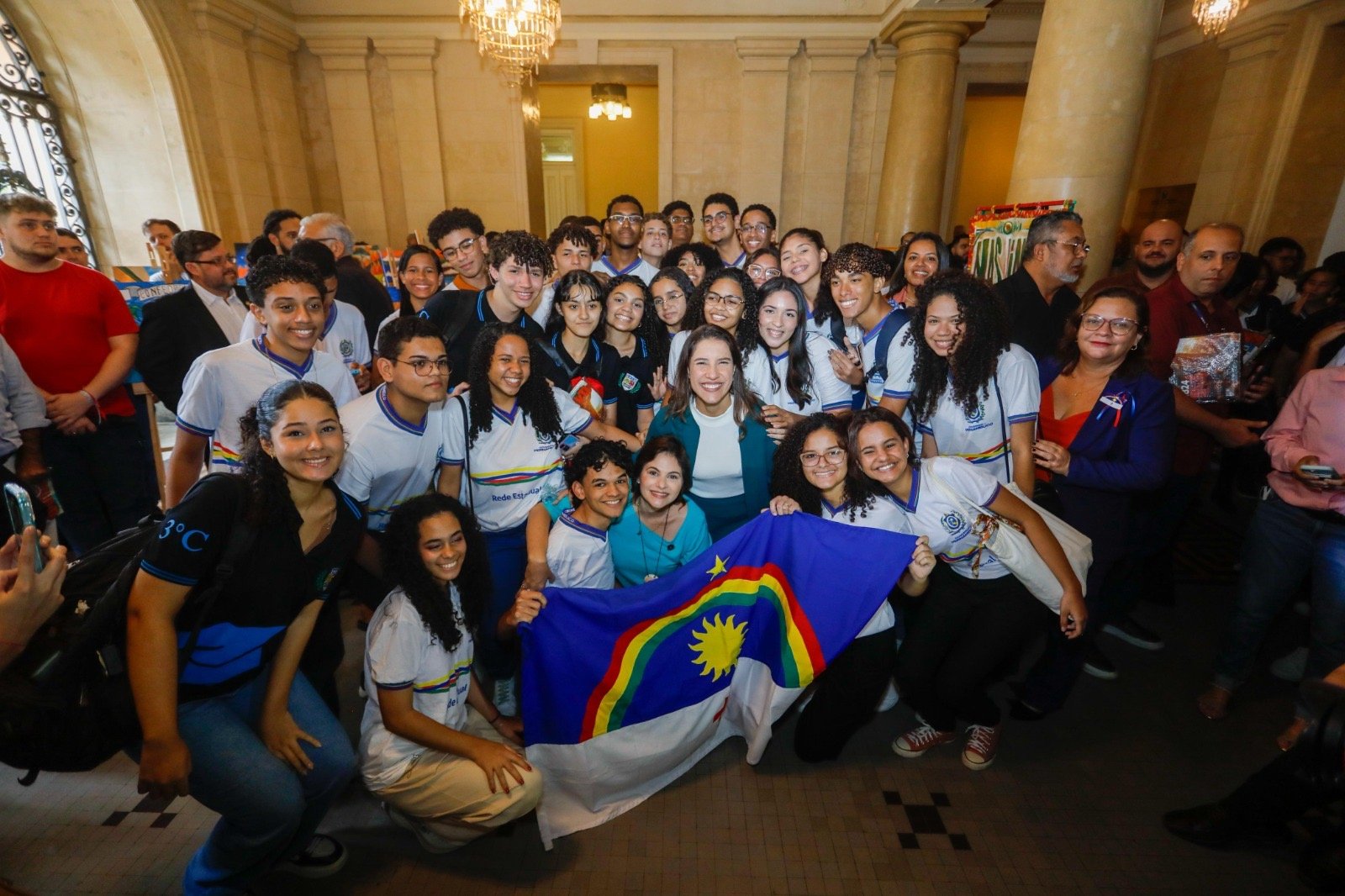 Estado conclui celebrações dos 200 anos da Confederação do Equador com solenidade, exposição artística e estátua de Frei Caneca