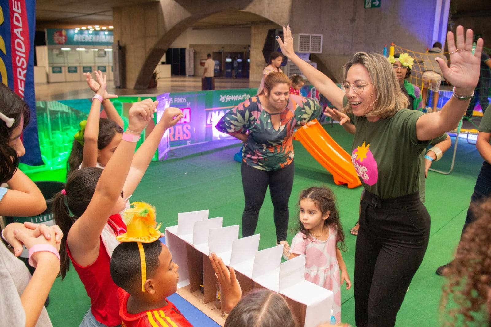 Fenearte: Cantora Ilana Ventura faz a festa das crianças no Espaço Cidadania, nesta quinta-feira (10)