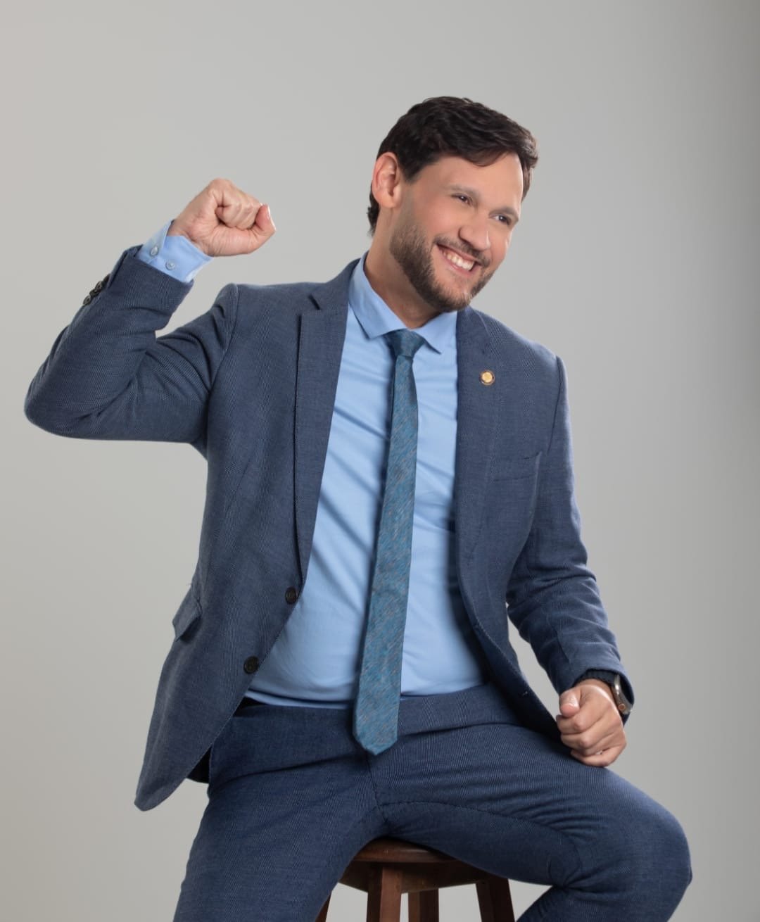 Gilmar Júnior comemora inclusão de famílias na Tarifa Social de Energia Elétrica