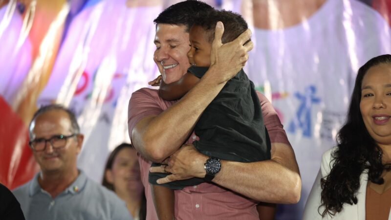 Simão Durando entrega creche de alto padrão no Terra do Sul e atinge marca de 176 unidades infantis em Petrolina