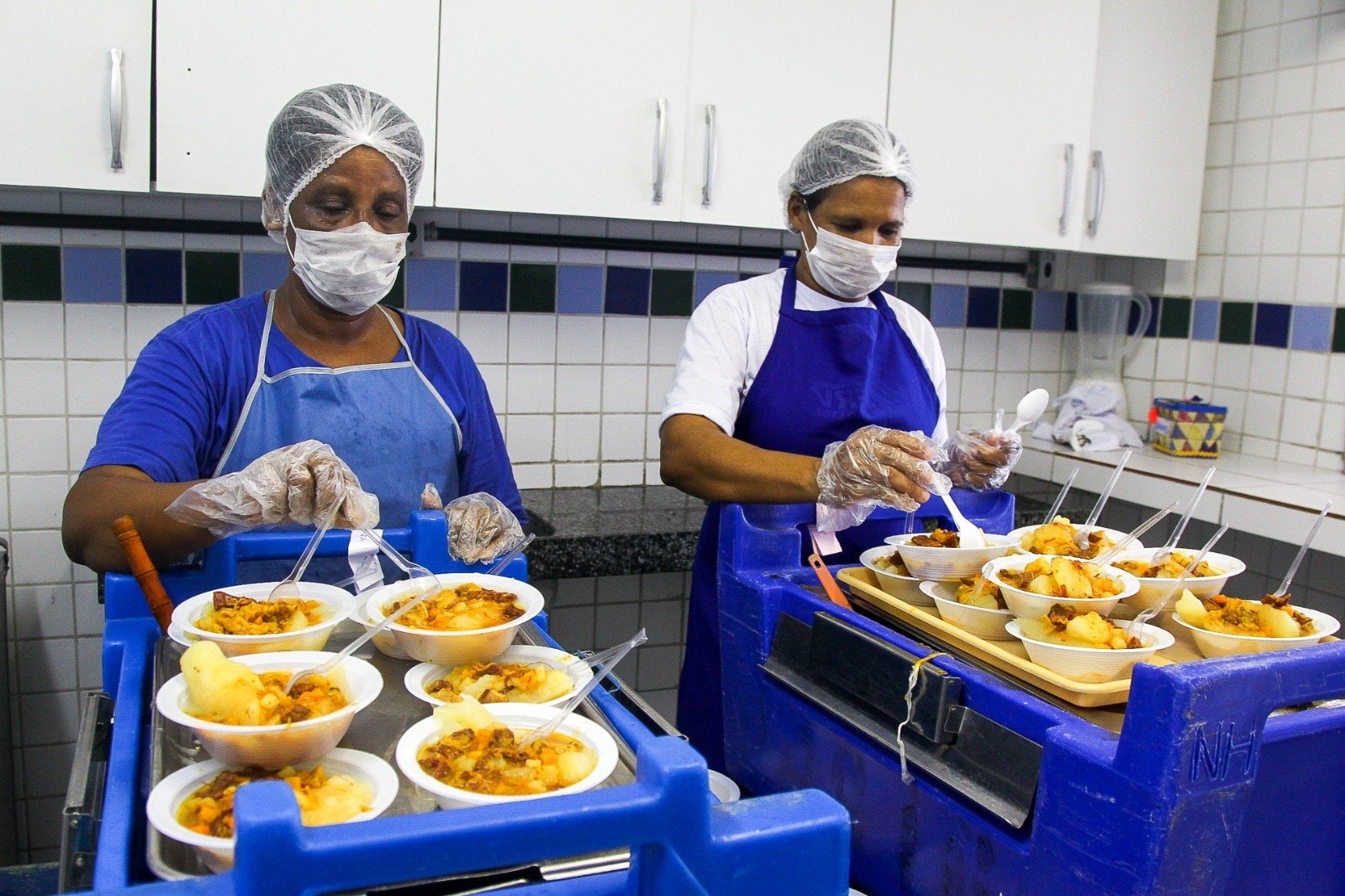 Prefeitura do Jaboatão promove capacitação em boas práticas de manipulação de alimentos para merendeiras da rede municipal