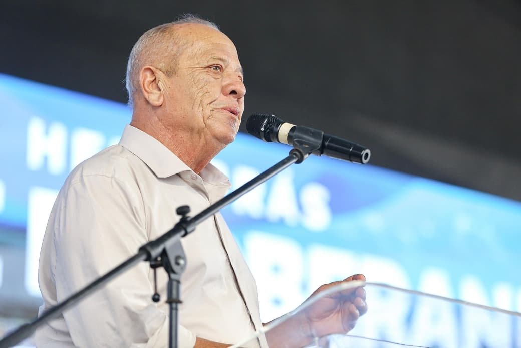 PREFEITO MARCÍLIO RÉGIO PARTICIPA DE SOLENIDADE COM MINISTRO DA EDUCAÇÃO PARA ASSINATURA DA ORDEM DE SERVIÇO DO NOVO CAMPUS DO IFPE EM GOIANA