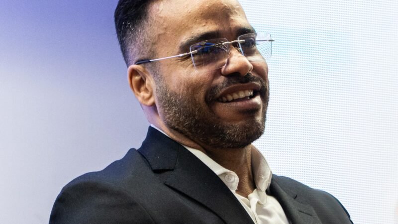 Presidente da Câmara do Cabo, Anderson Bocão, se posiciona sobre ação do Controle Urbano no Mercadão do Cabo