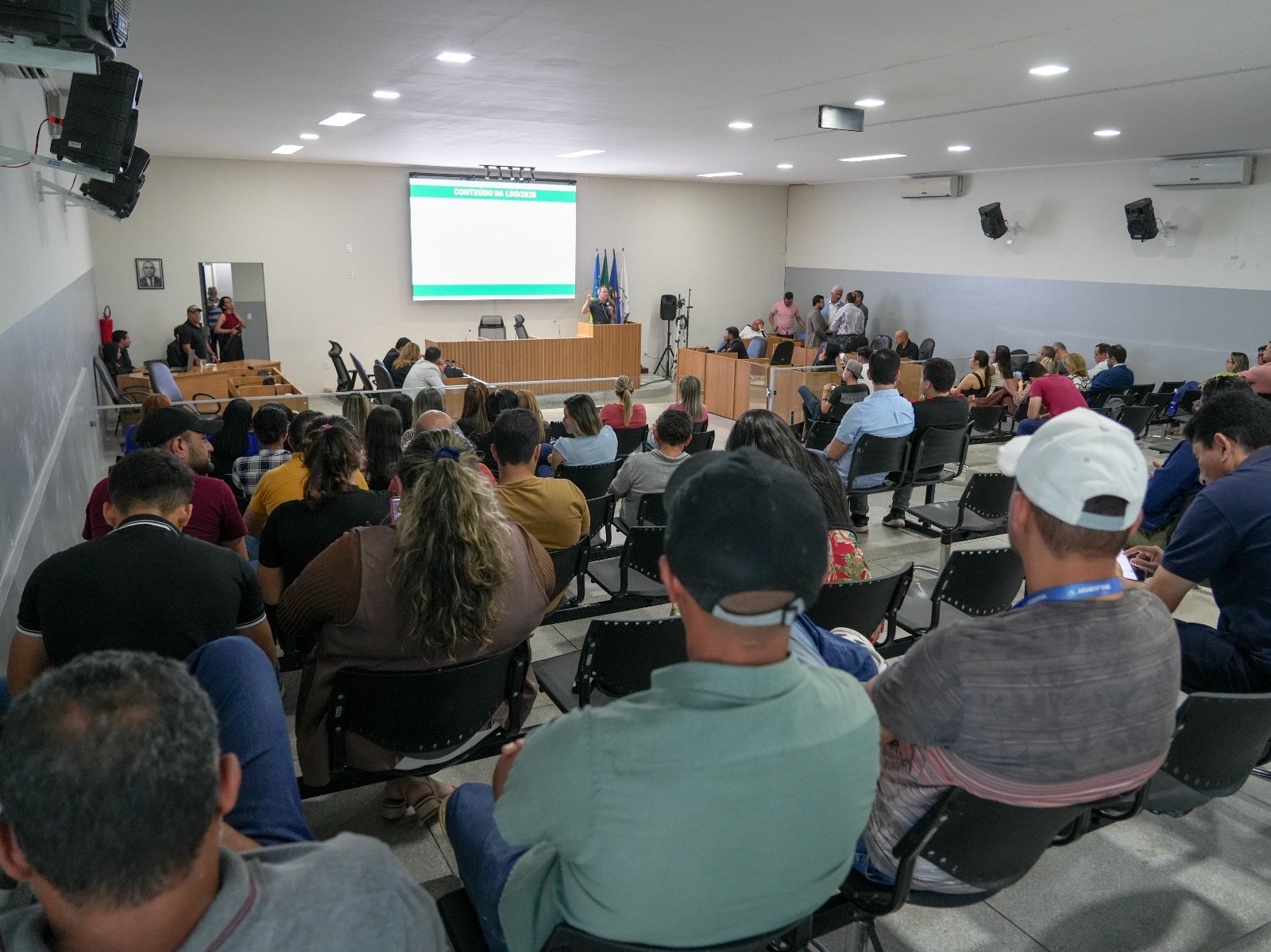 Prefeitura Municipal de Araripina promove Audiência Pública sobre a Lei de Diretrizes Orçamentárias para 2026