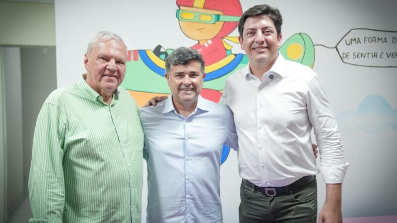 Eduardo da Fonte e Henrique Queiroz inauguram Casa Azul em Buenos Aires