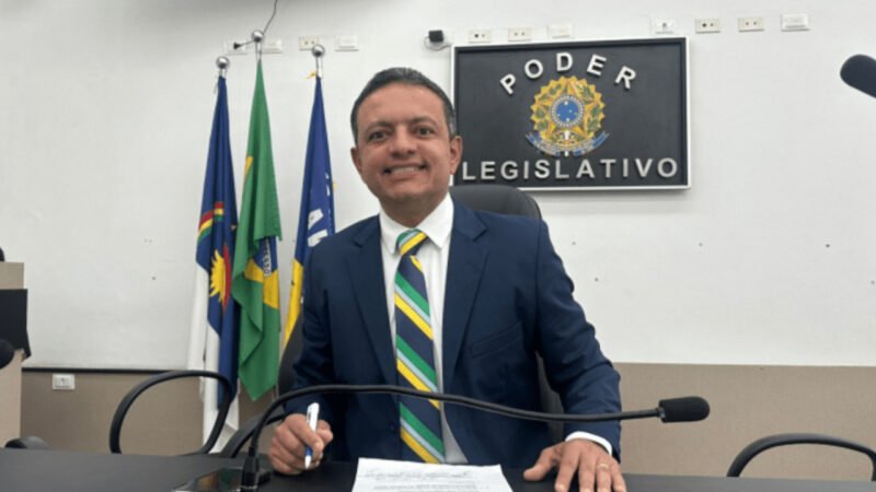 Léo do Ar defende união e respeito no legislativo durante abertura do 3º período legislativo da Câmara de Gravatá
