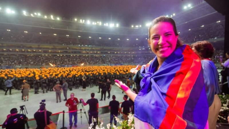 Governadora Raquel Lyra comanda formatura de 2.299 novos policiais militares em Pernambuco que fortalecerão a segurança no Estado