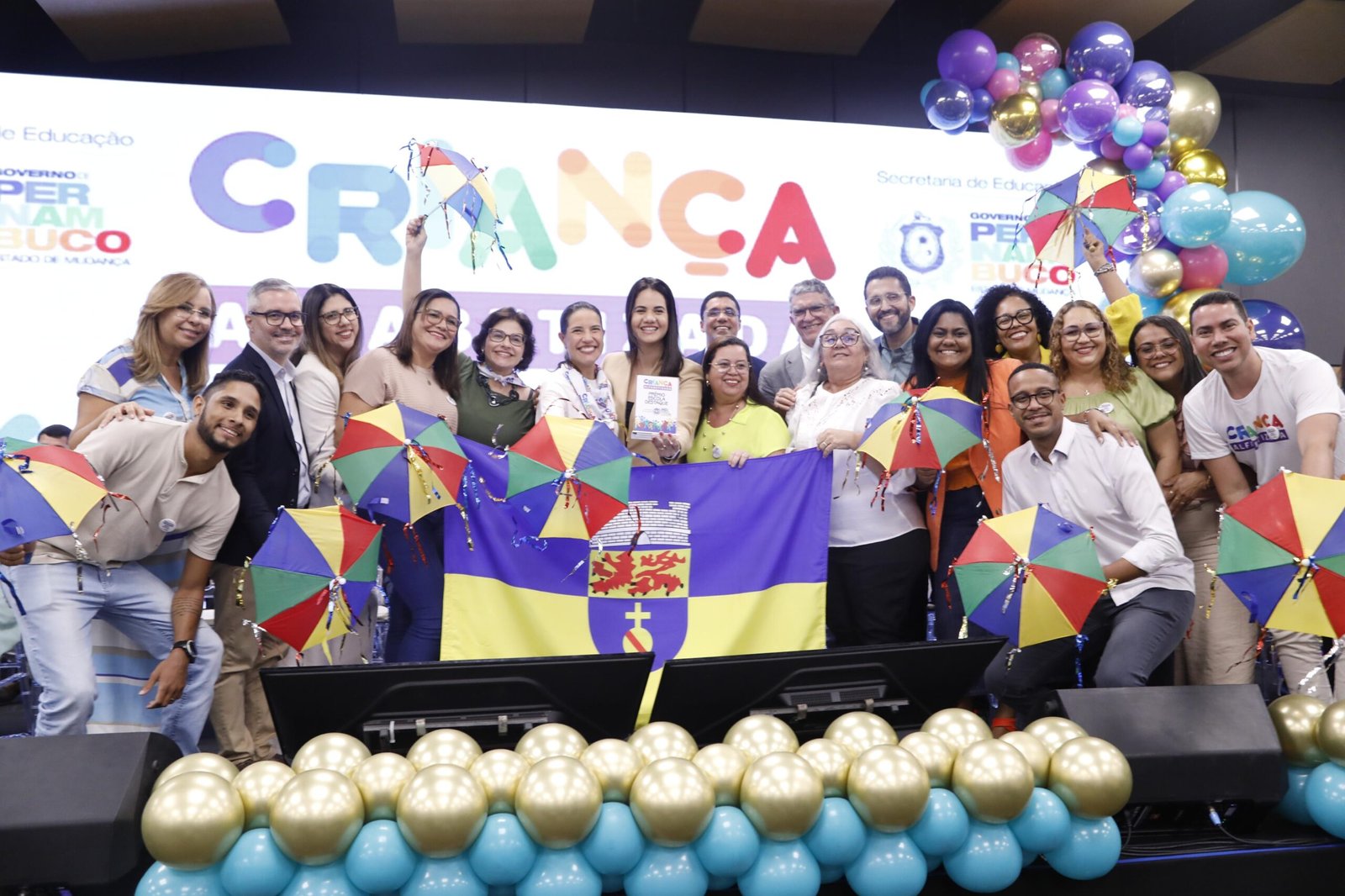 Pernambuco avança na educação e premia 50 escolas no Prêmio Escola Destaque do Programa Criança Alfabetizada