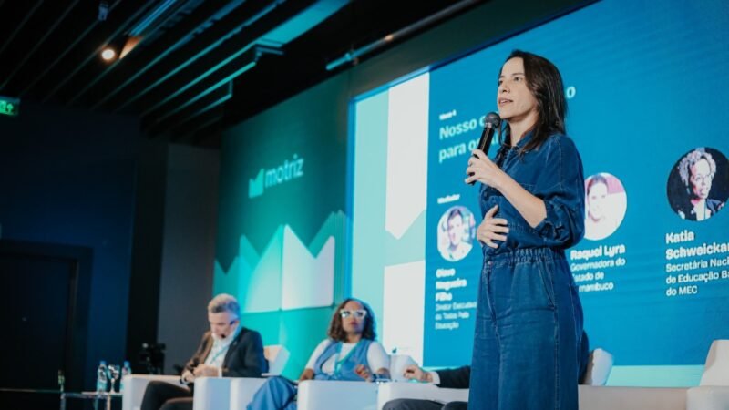 Em evento de educação em São Paulo, governadora Raquel Lyra destaca liderança de Pernambuco na educação pública e fortalecimento do regime de colaboração com municípios
