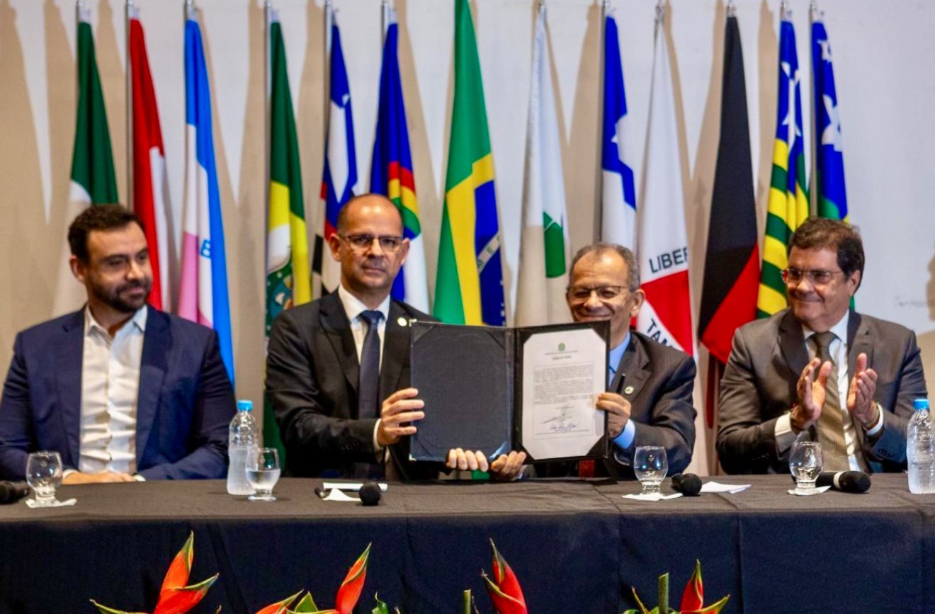 TRANSNORDESTINA E TREM DE PASSAGEIROS ENTRE RECIFE E CARUARU SÃO COMPROMISSOS DO NOVO SUPERINTENDENTE DA SUDENE