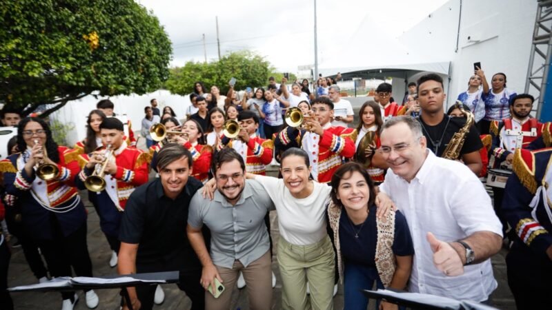 Ouvir para Mudar: em Arcoverde, governadora Raquel Lyra anuncia investimentos de mais de R$ 60 milhões em áreas como turismo, saúde, educação e abastecimento d’água