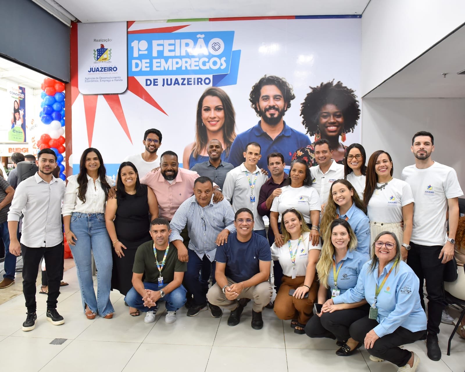 Prefeito participa do 1º Feirão de Empregos e destaca compromisso com a geração de oportunidades e o desenvolvimento socioeconômico de Juazeiro