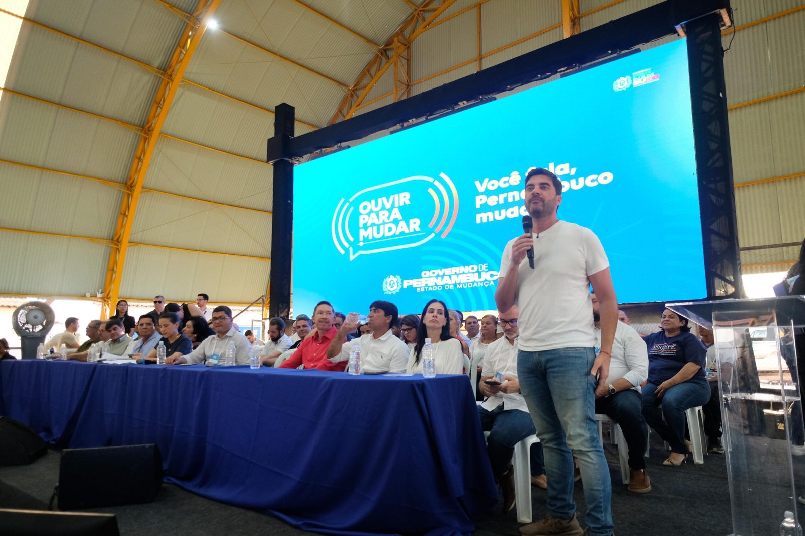 Governadora Raquel Lyra entrega obras e anuncia novos investimentos em Floresta ao lado de Kaio Maniçoba e prefeita Rorró