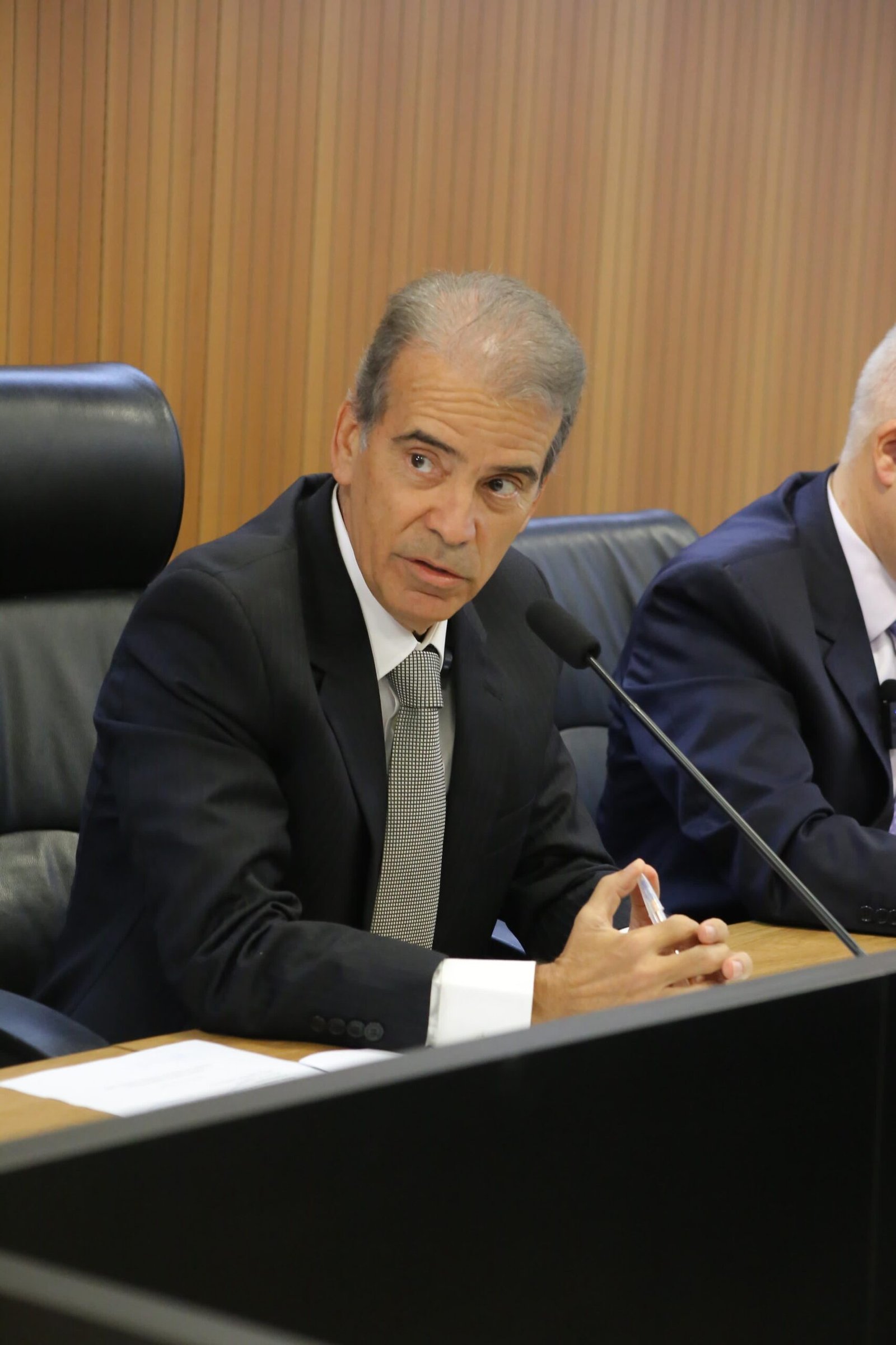 Projeto de Lei combate erotização infantil em Pernambuco