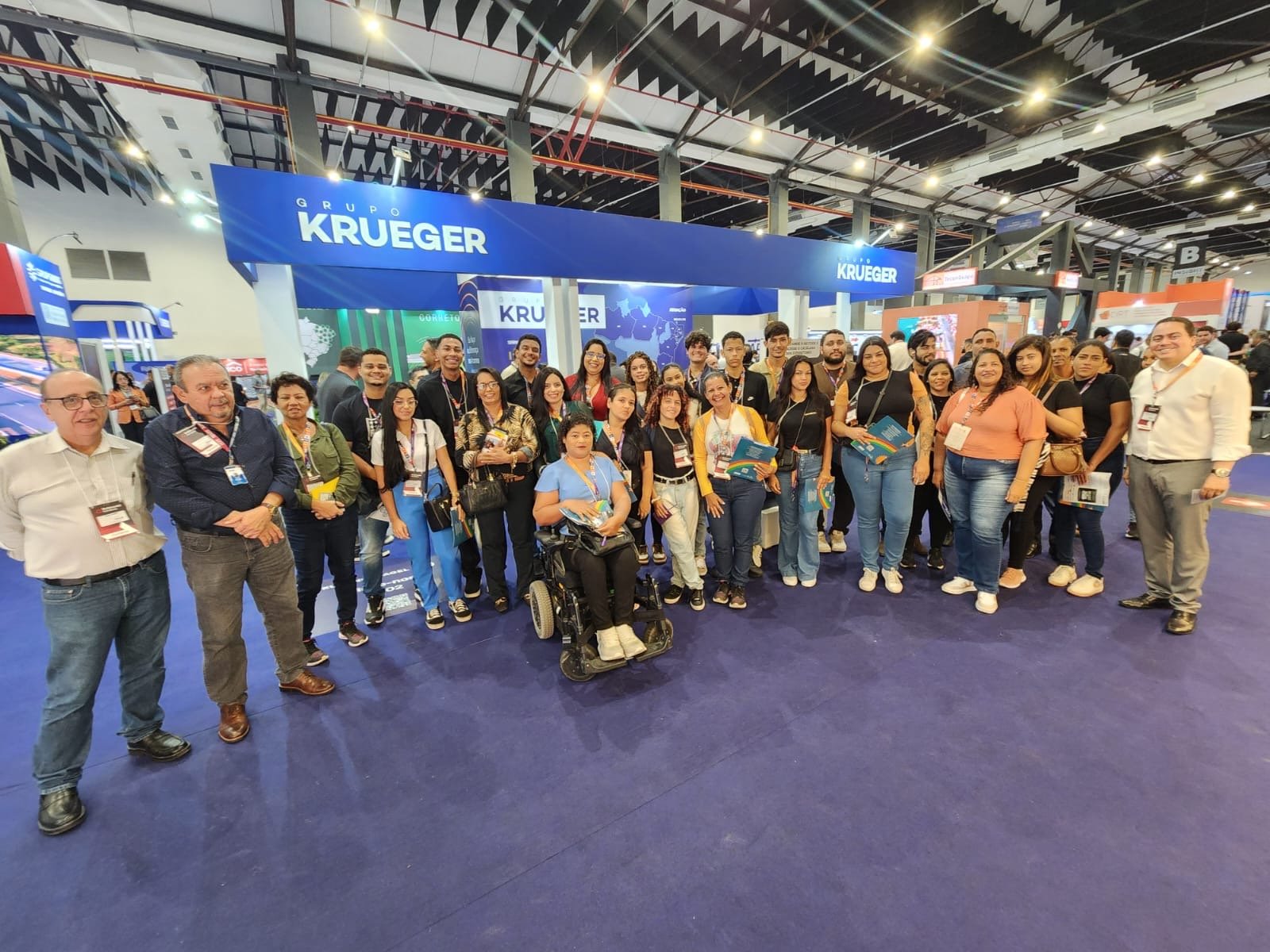 Realidade do mercado: alunos do curso de Logística da Prefeitura do Jaboatão dos Guararapes visitam Feira Multimodal