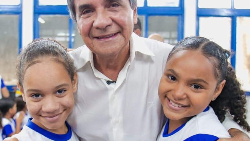 Prefeito Carlos Santana lança programa que vai cuidar da visão de mais de 11 mil estudantes do Ipojuca