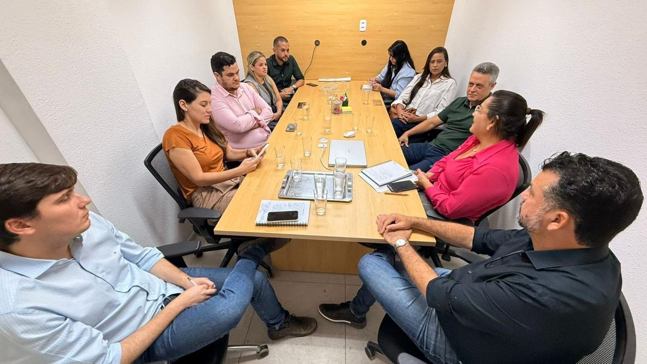 Prefeitura de Jaboatão discute proposta de nova linha de transporte coletivo com síndicos de Candeias