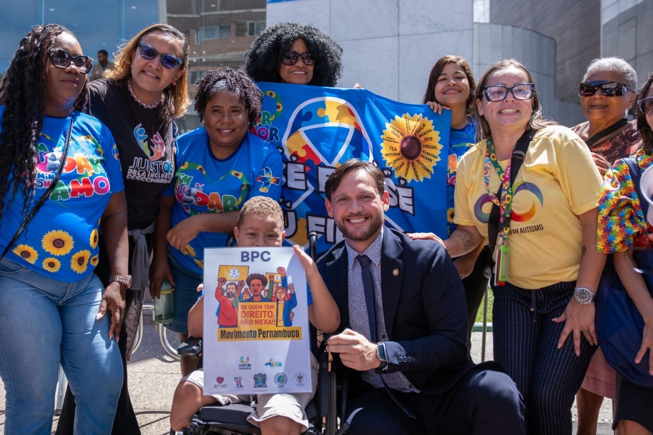 Após receber mães atípicas na Alepe, Gilmar Júnior garante audiência pública sobre BPC