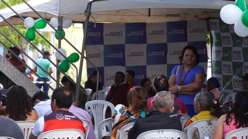 Carreta da Saúde leva atendimentos especializados à população de Sertânia