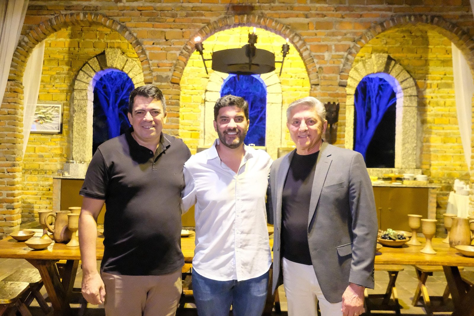 Kaio Maniçoba se reúne com o prefeito Roberto Asfora em encontro internacional sobre sustentabilidade em Brejo da Madre de Deus