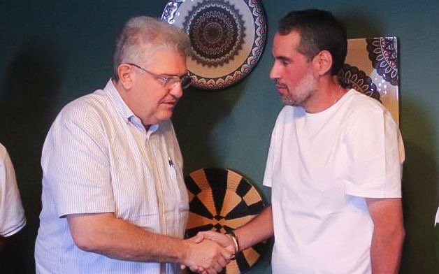 Prefeito Anisio Viana apresenta Casa Nova para o mundo na maior feira de fruticultura do planeta, em Madrid