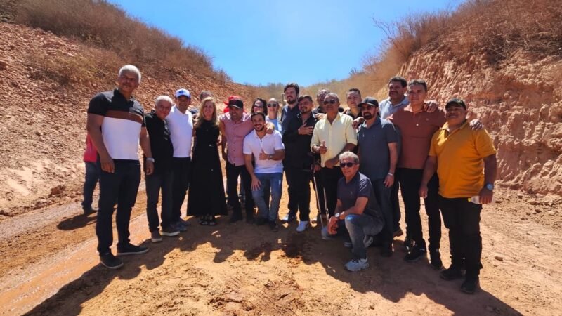 Prefeito Evilásio Mateus e deputada Roberta recebem deputado federal Fernando Filho em Araripina e destacam investimentos na zona rural