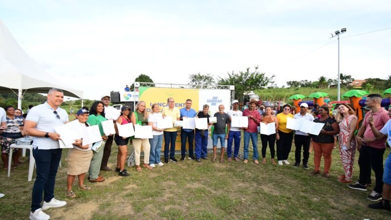 Mano e Andréa Medeiros celebram conquistas para a agricultura familiar do Jaboatão em evento festivo na Zona Rural