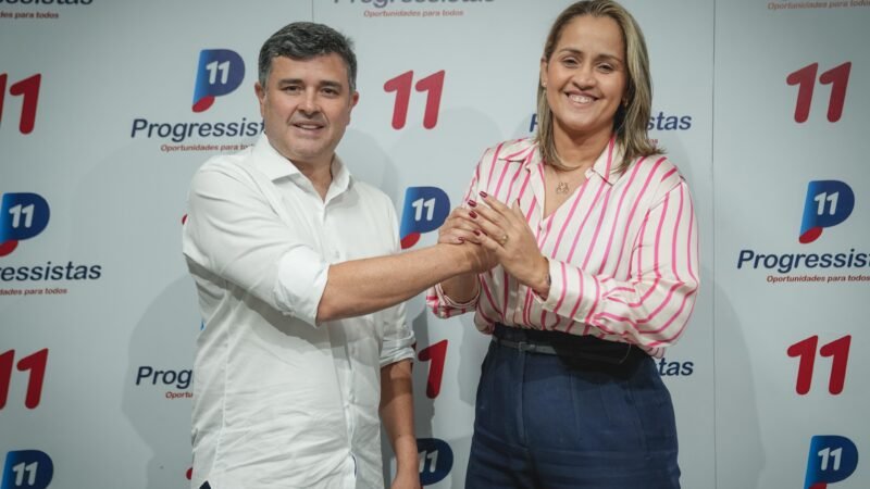 Ao lado de Eduardo da Fonte, Lívia Álvaro lança pré-candidatura a deputada federal