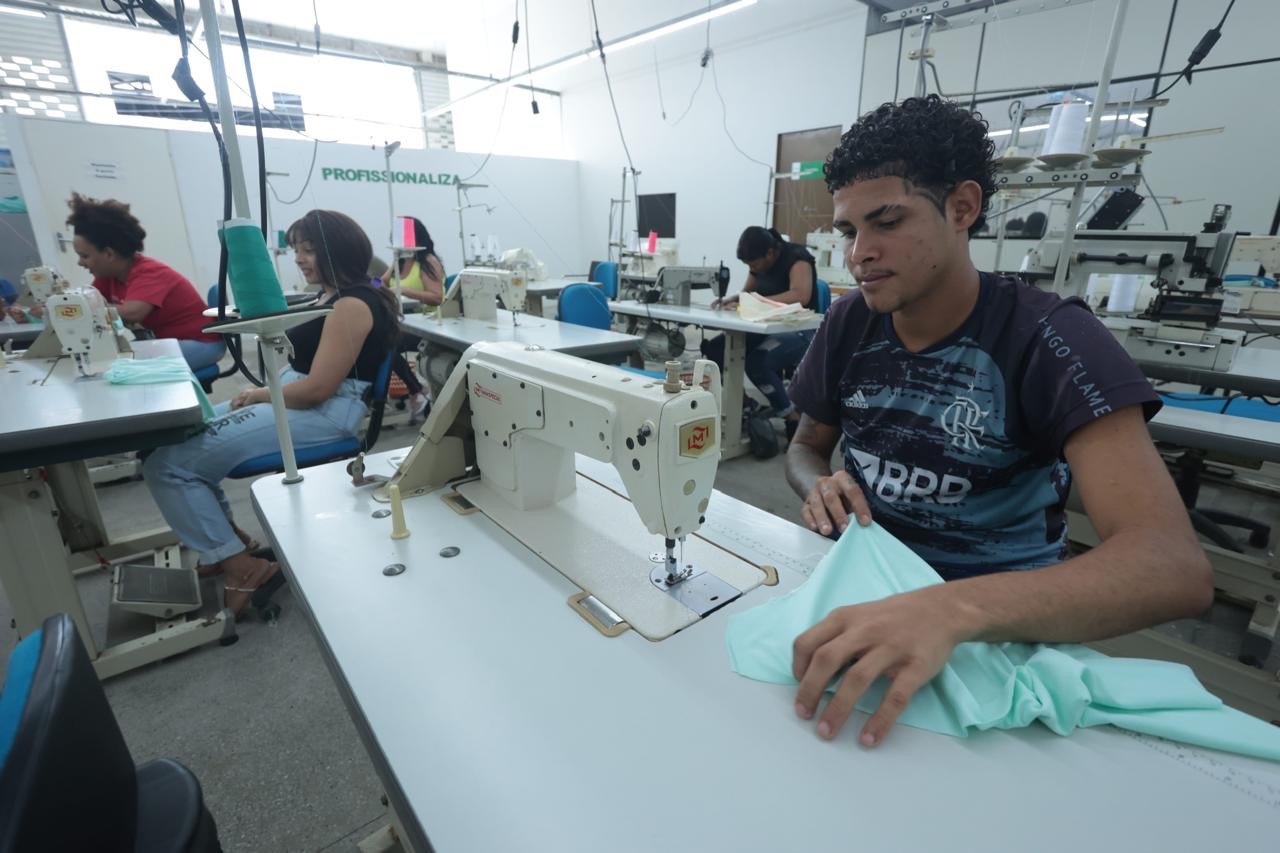 Curso de Costura para Iniciantes é finalizado em Caruaru