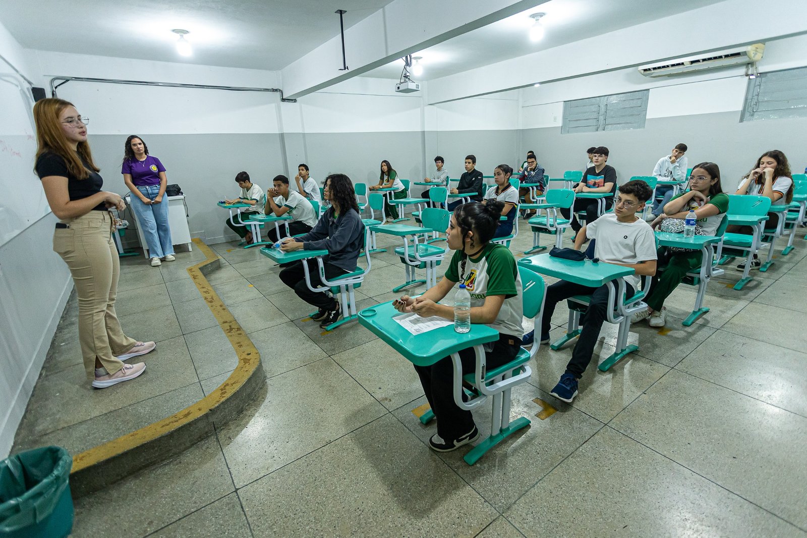 Caruaru: Mais de 70 alunos da Rede Municipal de Ensino concorrem a premiação final da 3ª Olimpíada de Português