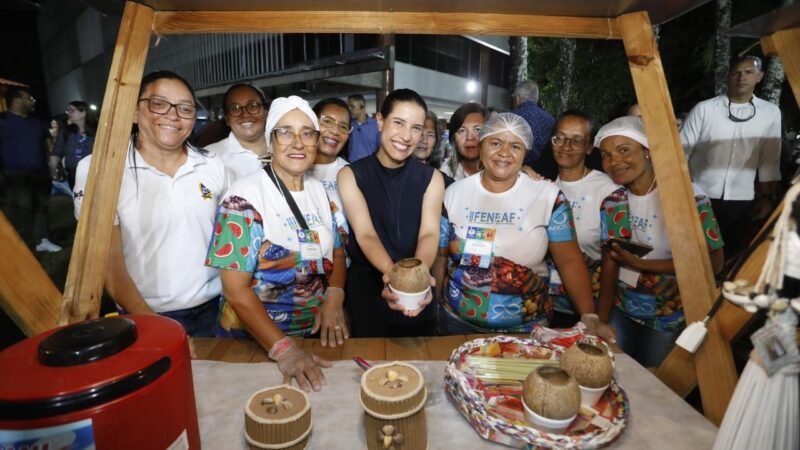 Na abertura da Feneaf, governadora Raquel Lyra autoriza compra de veículos e licita aquisição de sementes para produtores pernambucanos em pacote de R$ 27,5 milhões