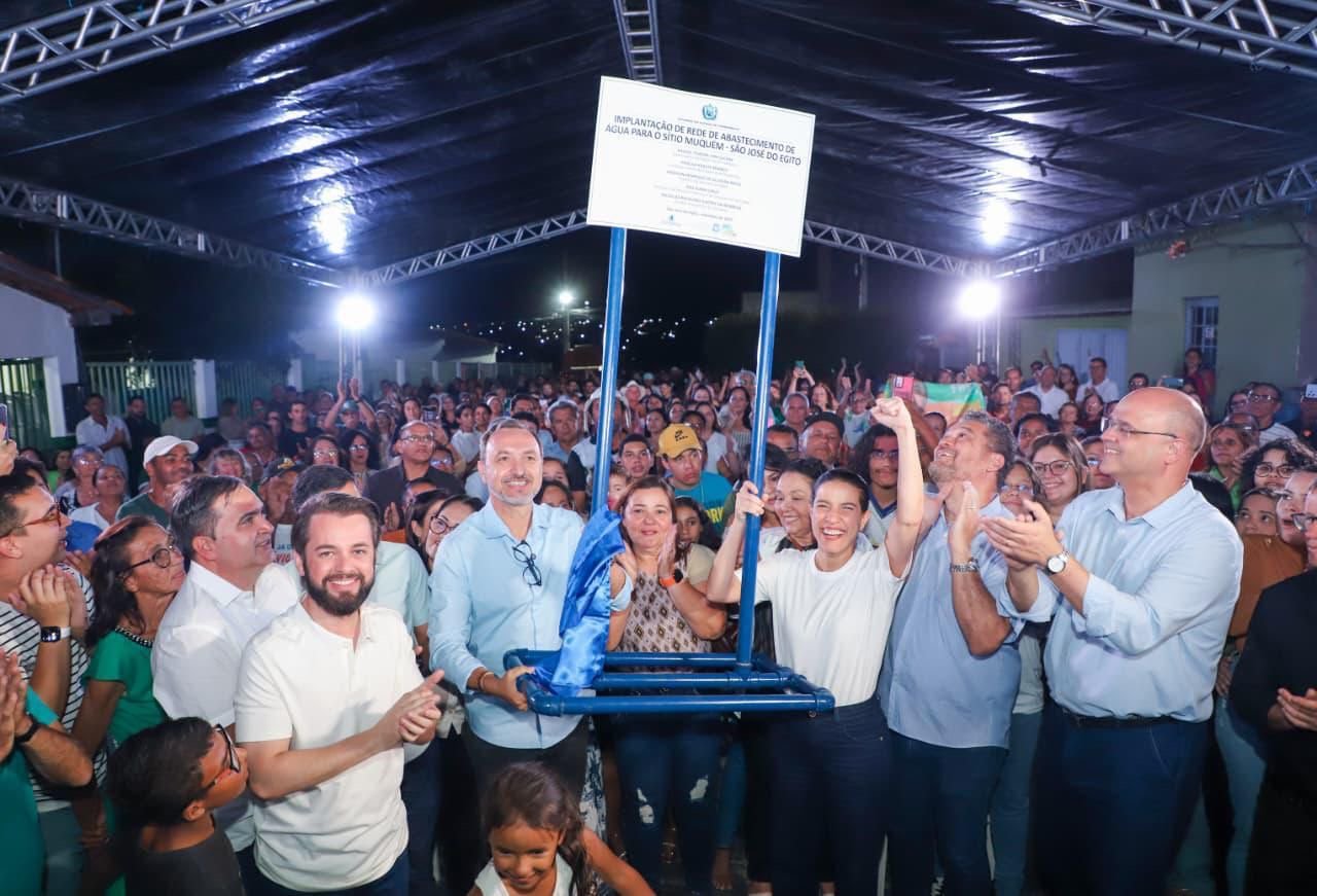 No Sertão do Pajeú, governadora Raquel Lyra anuncia fim de rodízio de água em São José do Egito e entrega duas Cozinhas Comunitárias