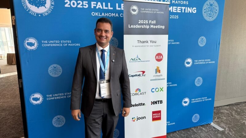 Prefeito Andrei Gonçalves destaca a relevância global da fruticultura irrigada de Juazeiro e do Vale do São Francisco no encontro de prefeitos em Oklahoma
