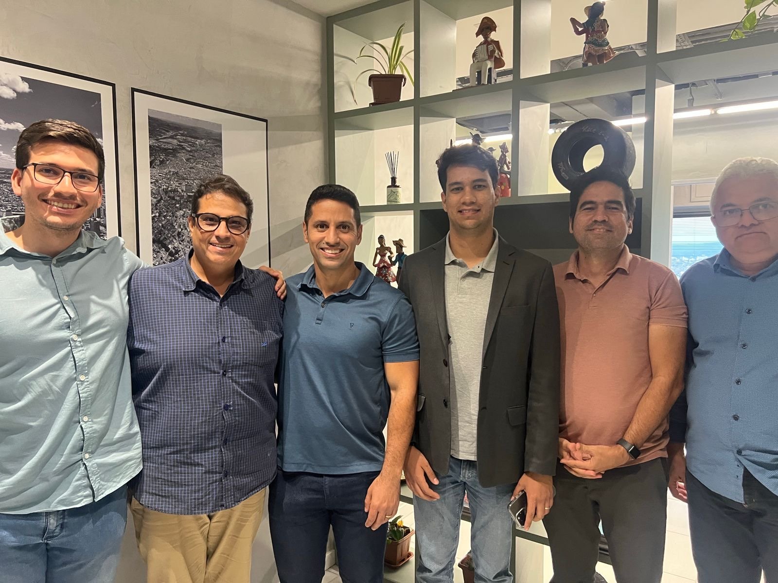 Obras do aeroporto e autódromo foram temas de encontro entre Prefeitura de Caruaru e Governo do Estado