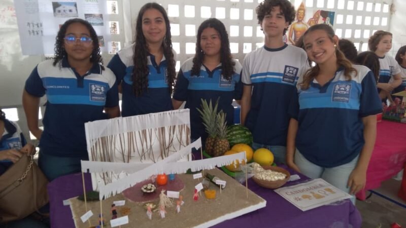 Estudantes do Jaboatão realizam Feira de Religiões para reforçar o respeito as práticas religiosas e valorização da cultura de paz