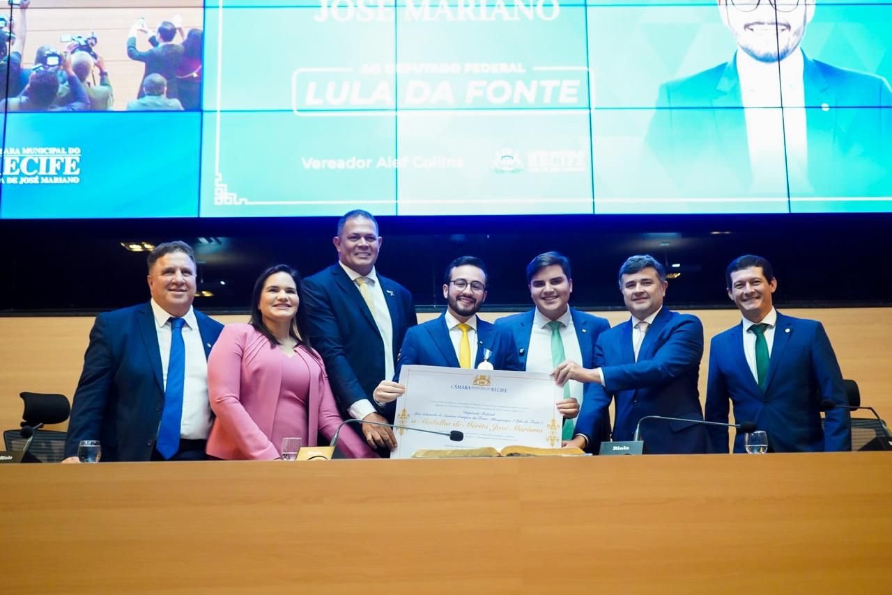 Deputado Lula da Fonte recebe Medalha de Mérito José Mariano, maior honraria da Câmara do Recife