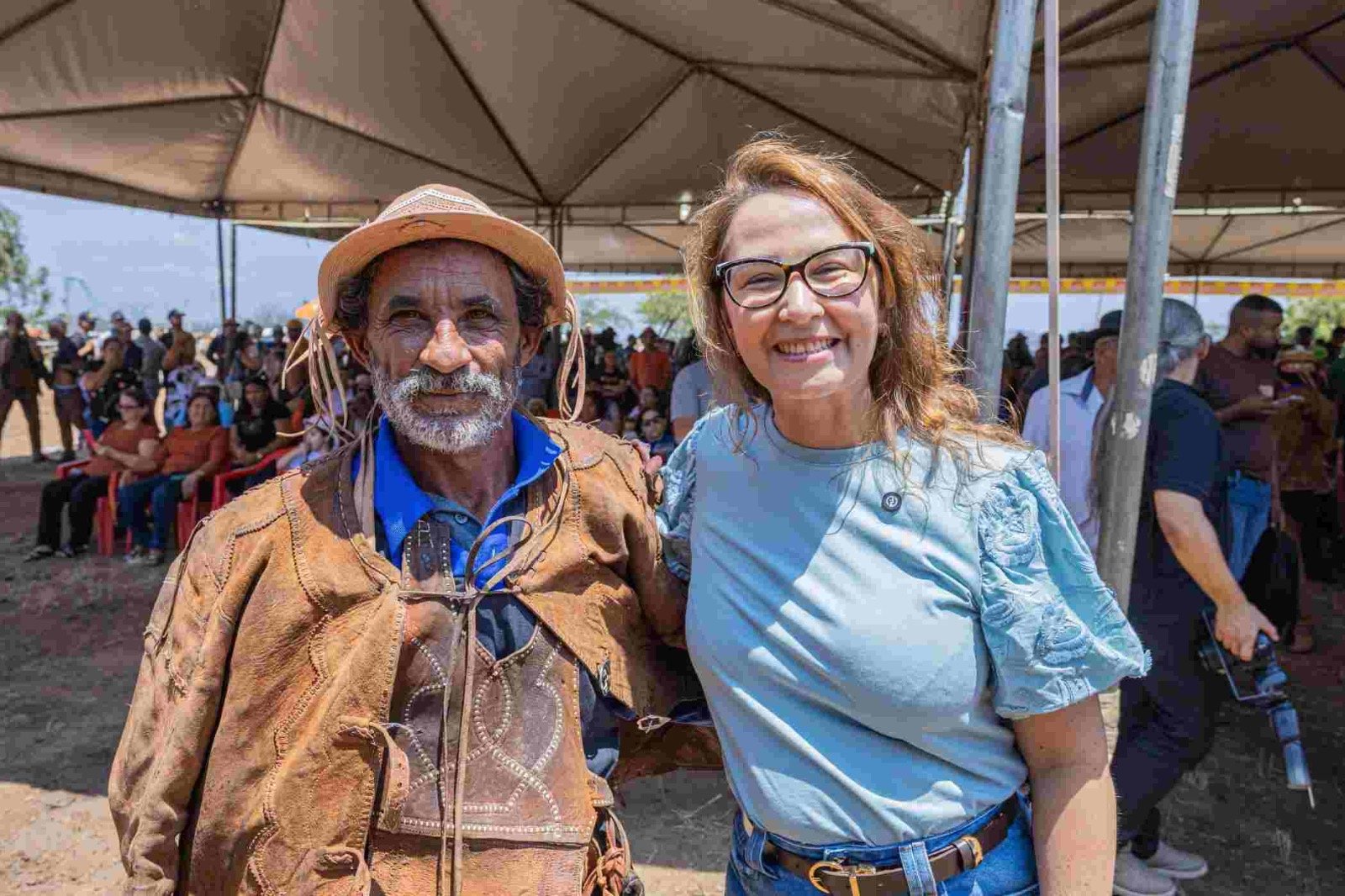 DO AGRESTE AO SERTÃO: Mandato de Débora Almeida vem redesenhando perfil das políticas públicas no interior